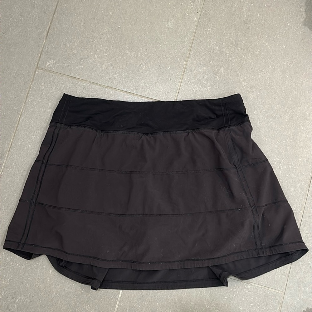Lululemon Black Skirt Size 6 TALL
